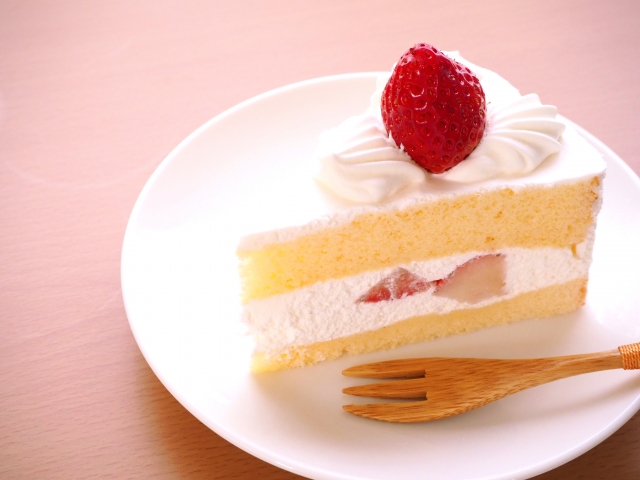 【NAYUTAS川崎校】毎月22日はショートケーキの日🍰