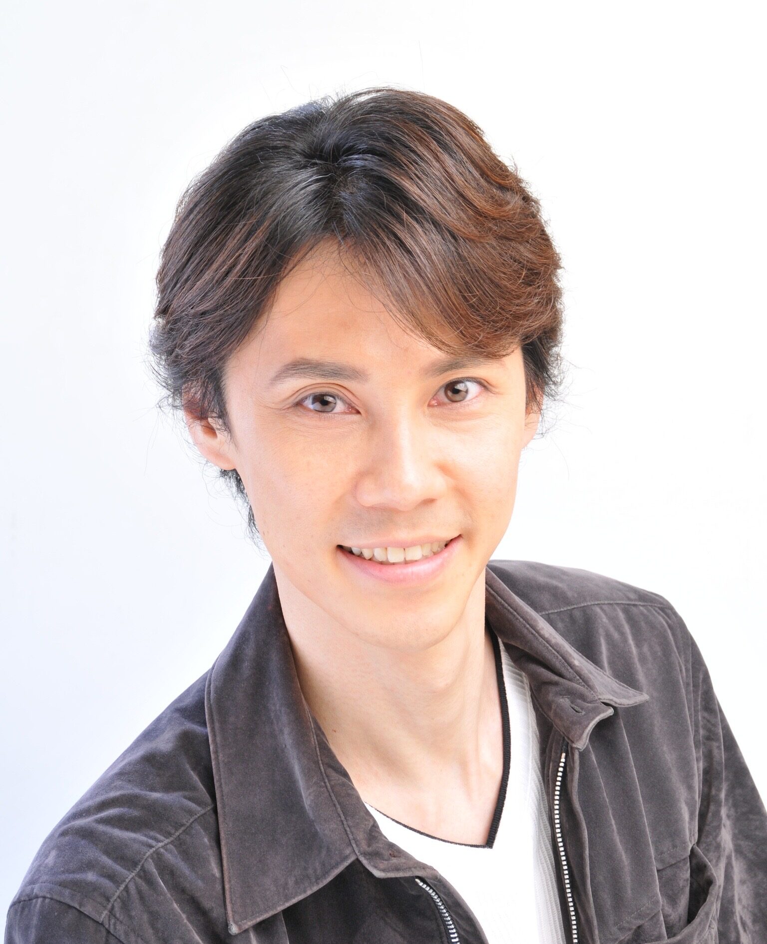 春田　吉輝