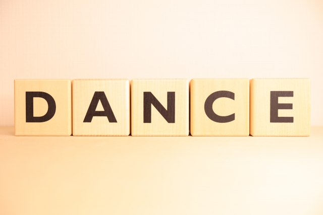 運動オンチでも踊れる!? “音楽に乗る”だけでダンスになる不思議【ナユタス川西】