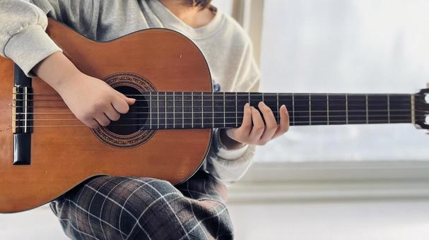 Gibsonギターの特徴🎸【NAYUTAS大橋校】