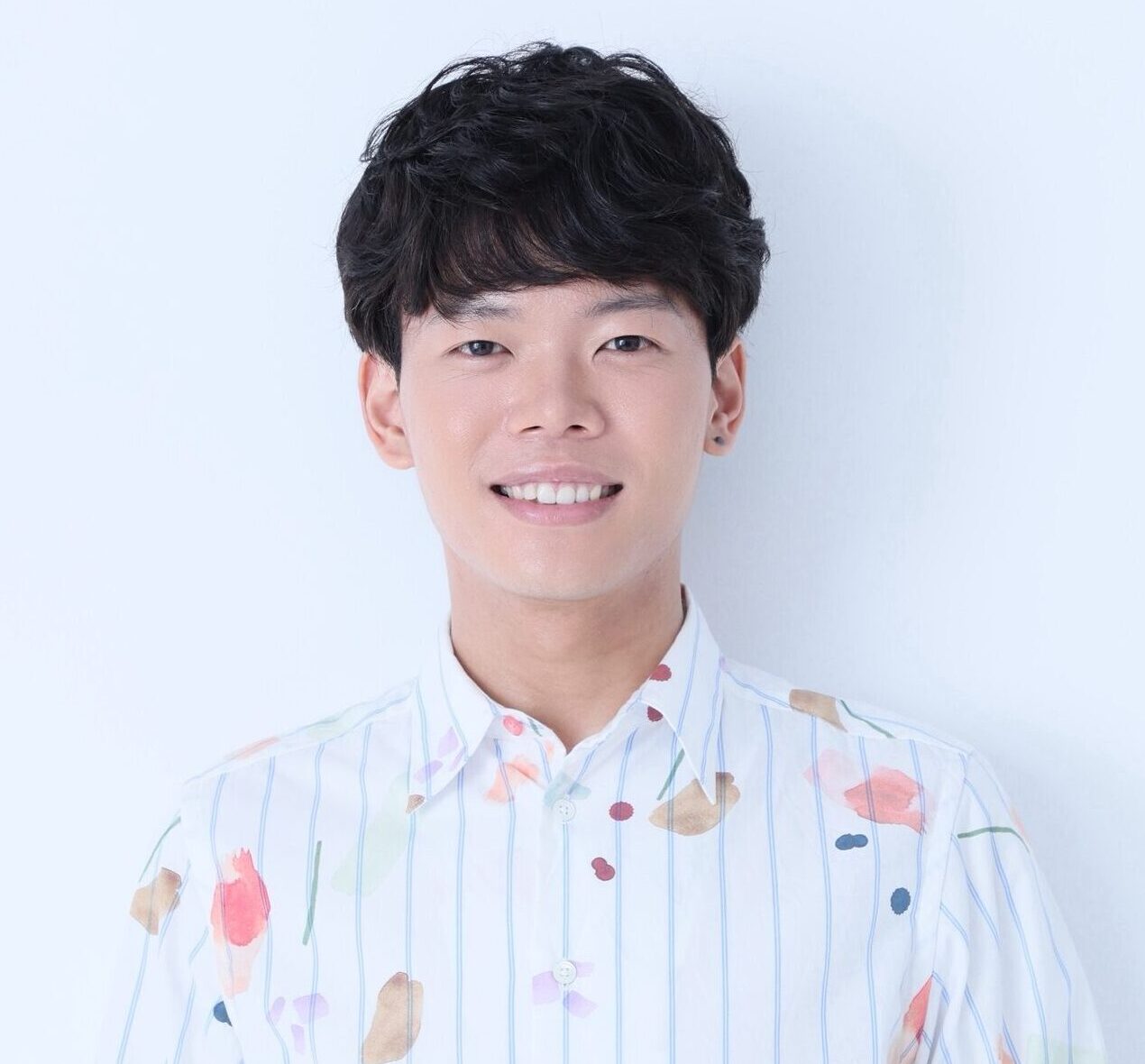 堂元晴近